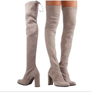 Stuart Weitzman
Highland Over-The-Knee Suede Boots